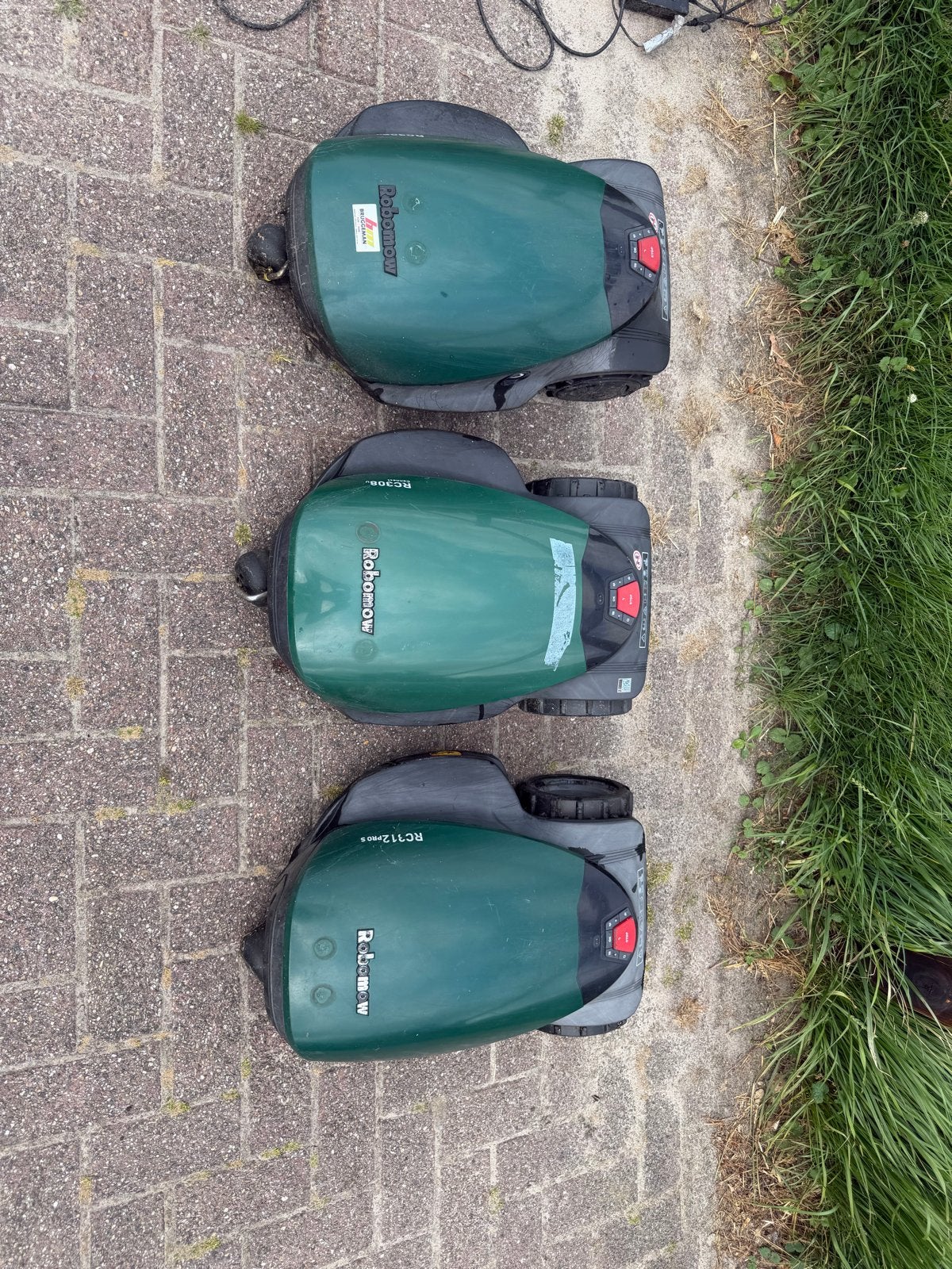 3 Robomow robotmaaiers - RC308u en RC312pro S, Tuin en Terras, Grasmaaiers, Ophalen, Gebruikt, Accu-grasmaaier