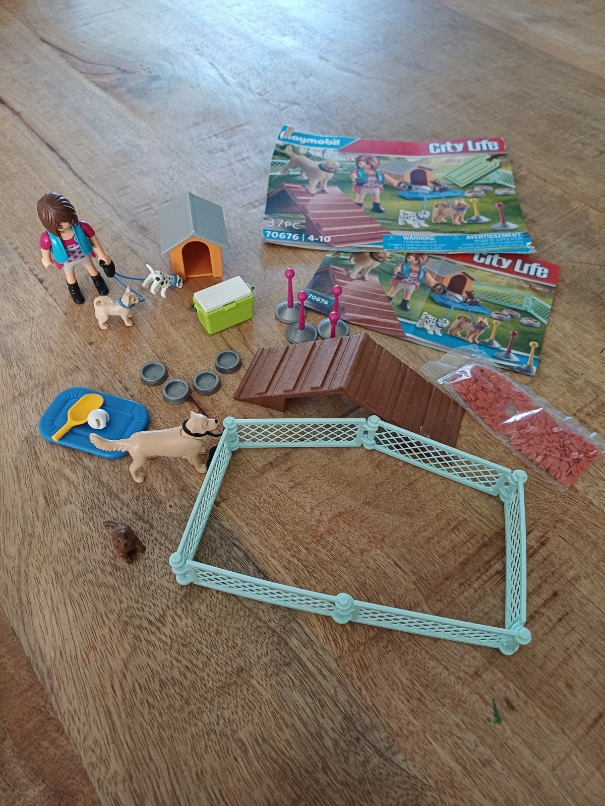 Playmobil City Life Hondenuitlaatservice 70676 Compleet, Kinderen en Baby's, Speelgoed | Playmobil, Complete set, Overige typen
