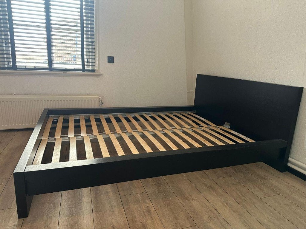IKEA bed MALM, Ophalen, Gebruikt, Zwart, 140 cm