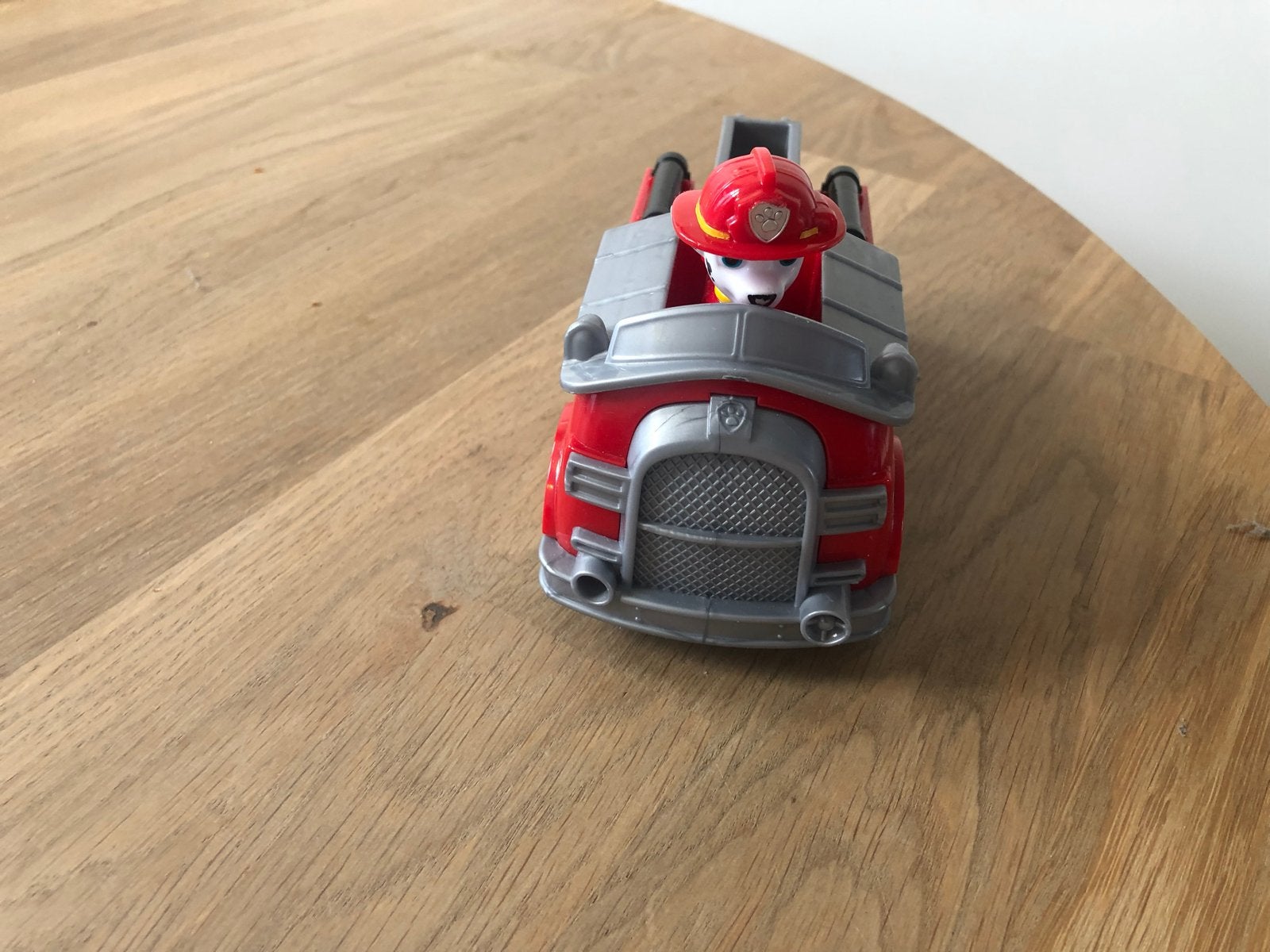 Paw Patrol Marshall Brandweerwagen met figuur, Ophalen of Verzenden, Zo goed als nieuw