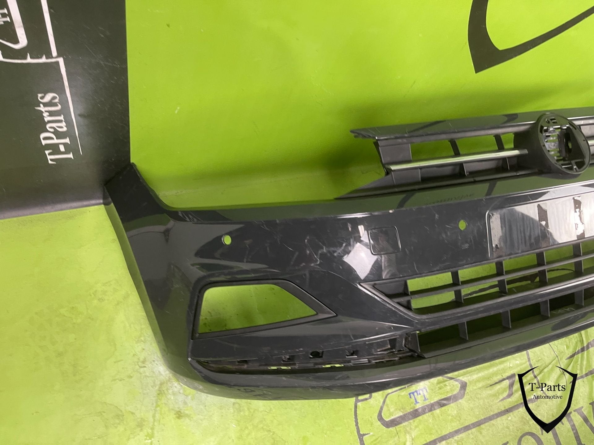 volkswagen polo 2G voorbumper bumper grille rooster, Info@fabrikant.eu, Volkswagen, Ophalen of Verzenden, Bumper