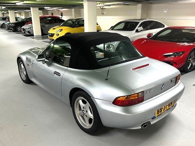 BMW Z3 1.8 Roadster Nieuw dak, Nieuwe APK, Vaste prijs., Achterwielaandrijving, Zwart, 4 cilinders, Cabriolet