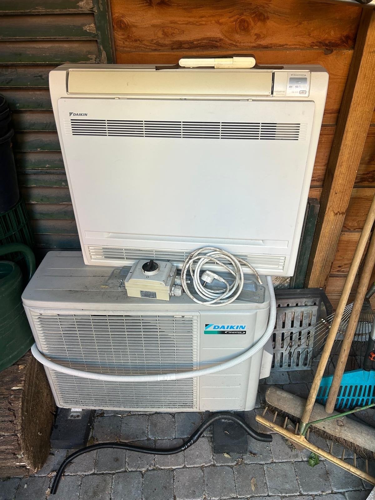 Daikin Wandairco FVXS35FV1B - Koelen en Verwarmen, Witgoed en Apparatuur, Airco's, Ophalen, Gebruikt, Minder dan 60 m³, 3 snelheden of meer