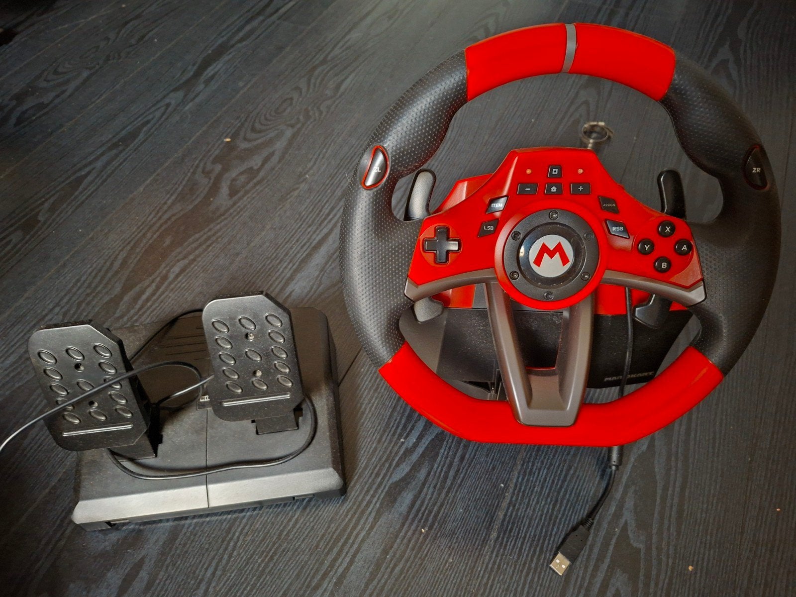 Mario Kart Stuur met Pedalen voor Nintendo Switch, Ophalen, Zo goed als nieuw, Switch, Stuurtje of Sportattribuut