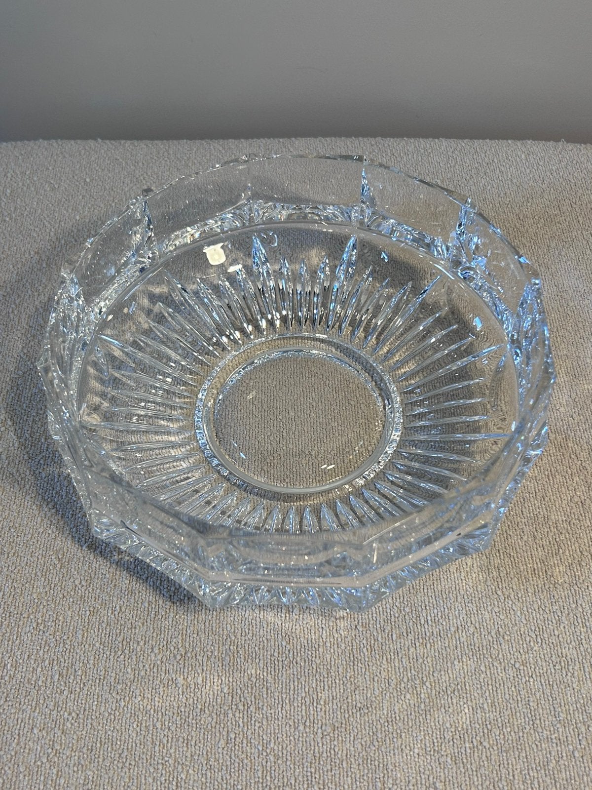 Stralend vintage kristal – een echte eyecatcher!, Schaal, Rond, Ophalen of Verzenden, Glas