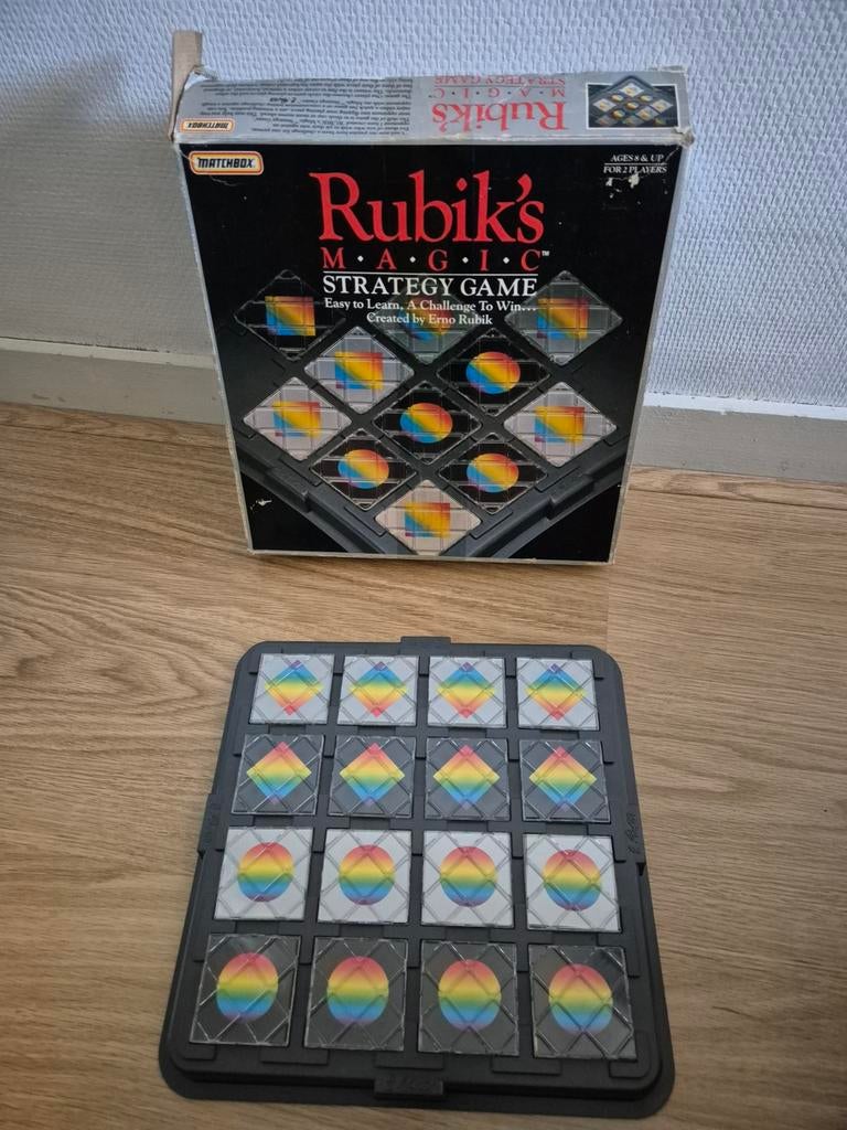 Rubik's Magic Strategy Game - Vintage Bordspel, Een of twee spelers, Ophalen, Gebruikt, Matchbox