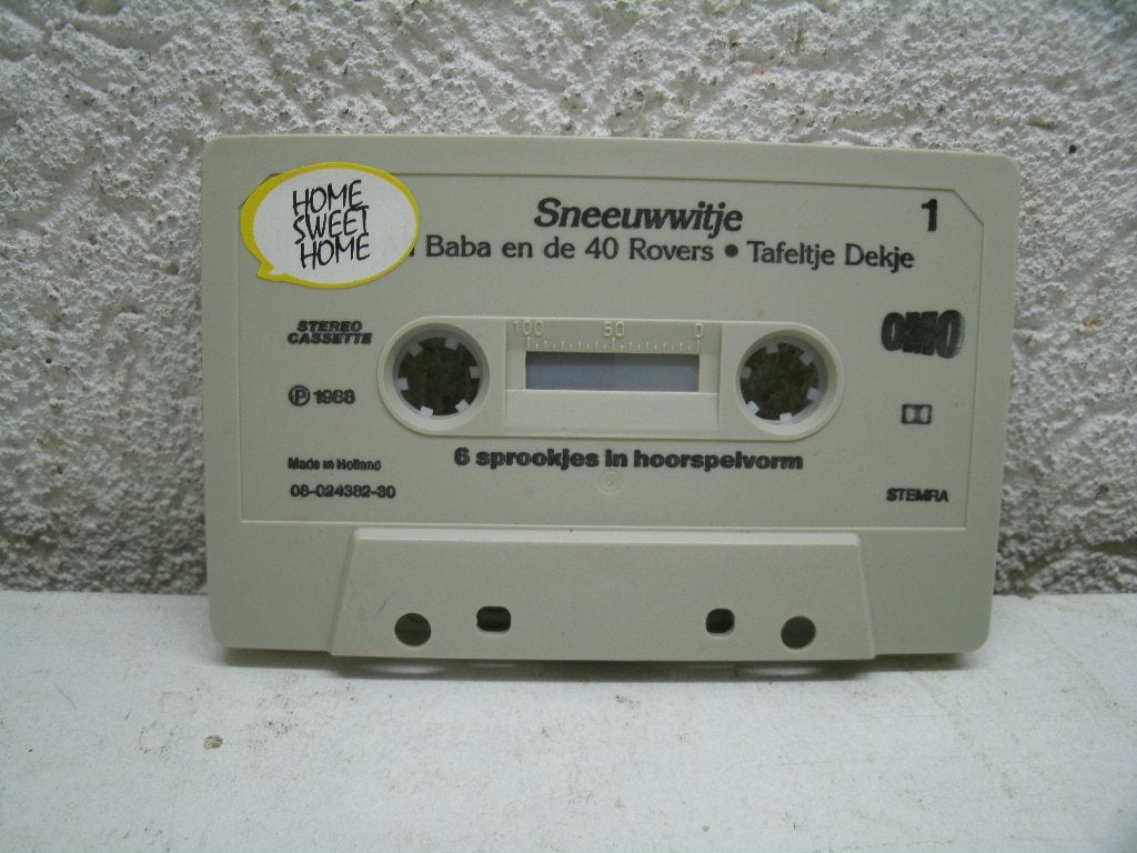 casba 31 sneeuwwitje oa tafeltje dekje, Cd's en Dvd's, Ophalen of Verzenden, Gebruikt, 1 bandje