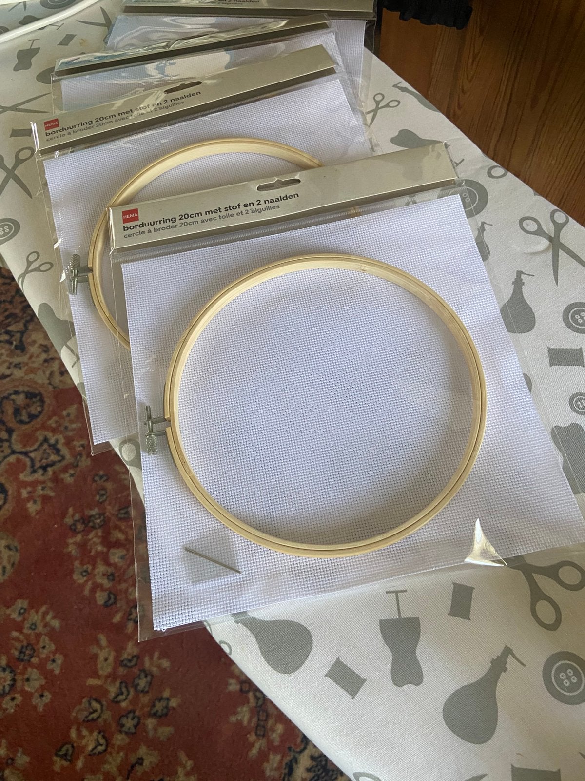 Nieuwe borduurringen inclusief stof, Ophalen of Verzenden, Nieuw, Handborduren, Borduurpakket