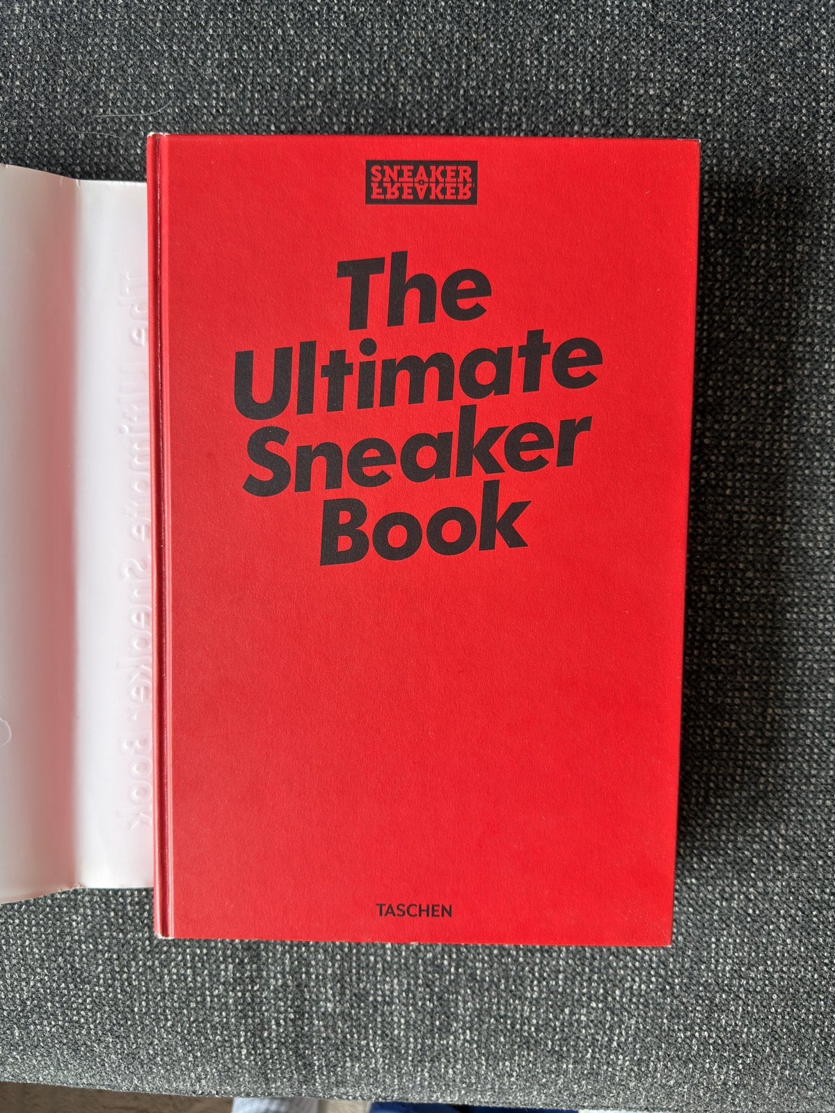 The Ultimate Sneaker Book, Ophalen, Zo goed als nieuw, Overige onderwerpen