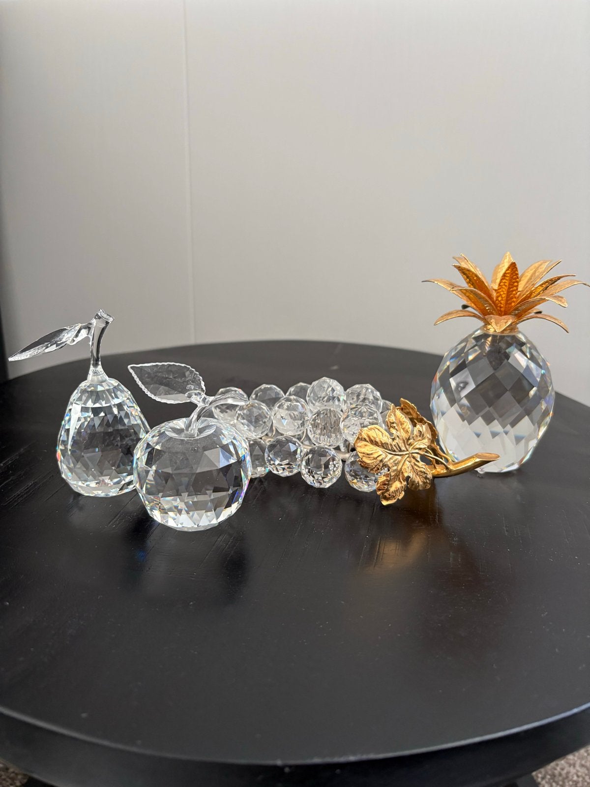 Swarovski kristallen fruitfiguren (peer, appel, druiven, ana, Ophalen of Verzenden, Zo goed als nieuw, Figuurtje