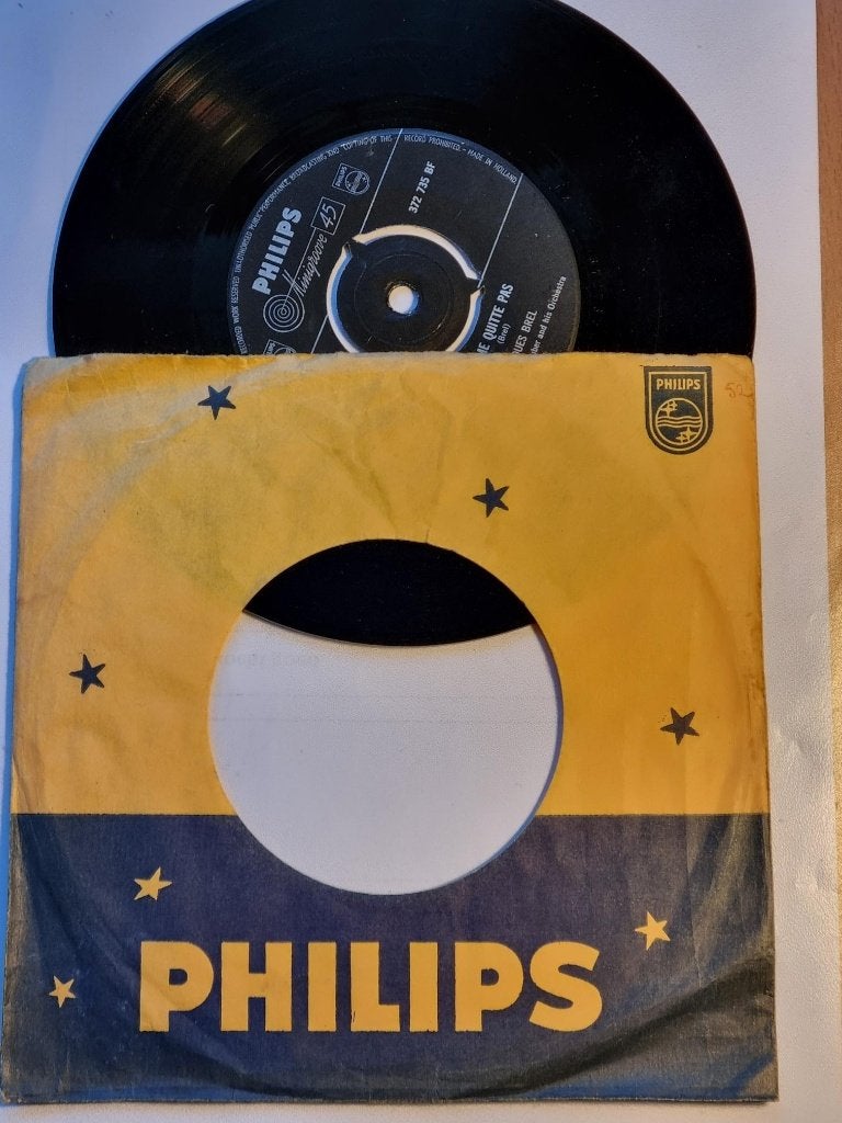 single Jacques Brel NE ME QUITTE PAS grote hit uit 1967, Gebruikt, 7 inch, Ophalen of Verzenden, Pop
