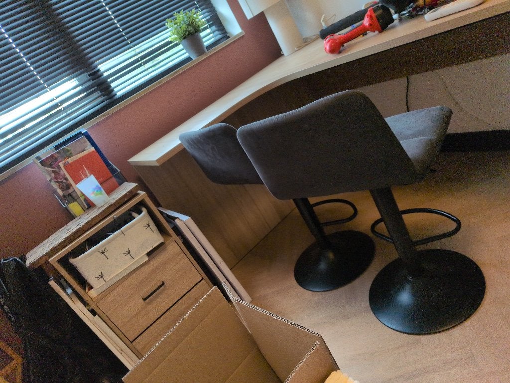 2 barkrukken, Huis en Inrichting, Ophalen, Gebruikt, 60 tot 90 cm, In hoogte verstelbaar
