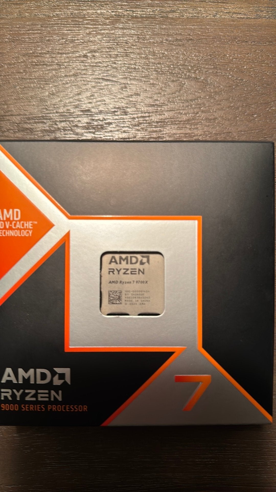AMD Ryzen 7 9700X, Computers en Software, Ophalen, Zo goed als nieuw