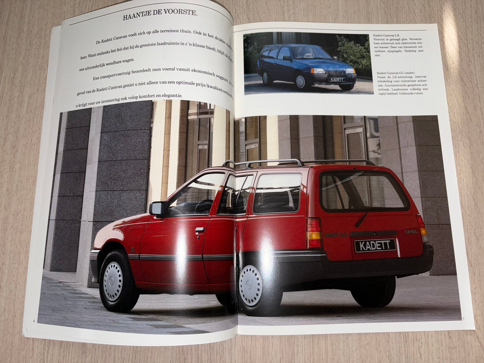 Folder Opel Caravan (Corsa A, Kadett E, Omega A, Combo) 1988, Ophalen of Verzenden, Zo goed als nieuw, Opel