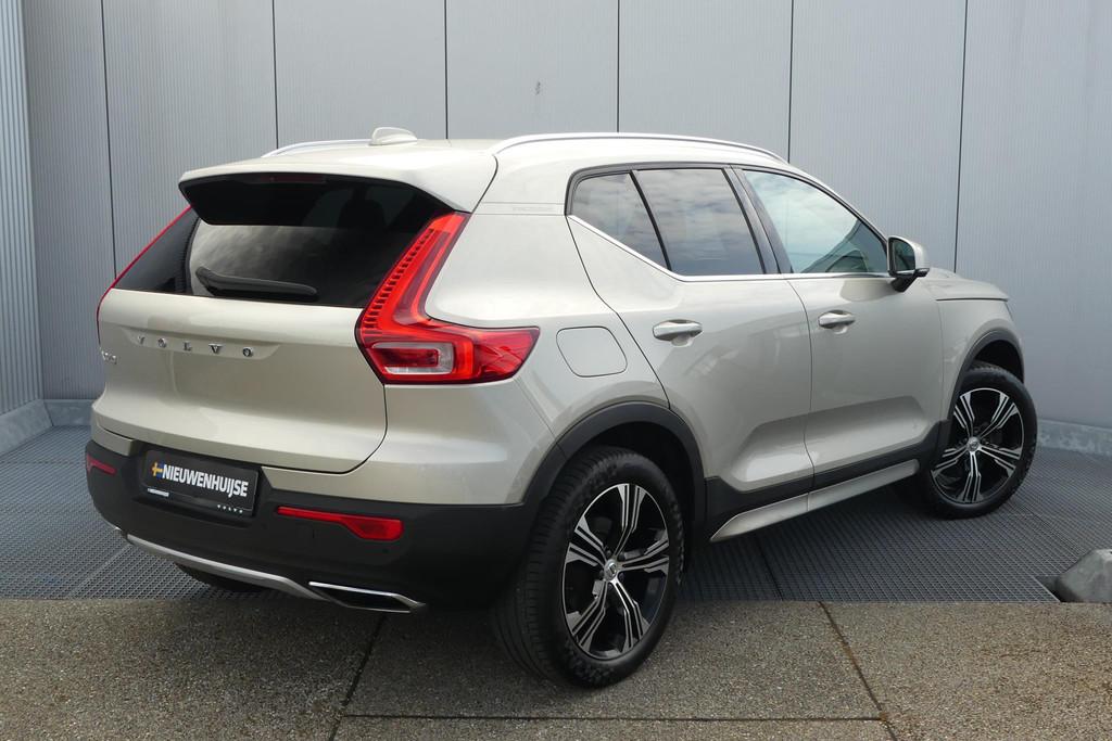 Volvo XC40 2.0 T4 AWD Inscription | Trekhaak | Harman Kardon, 12 maanden, Euro 6, Beige, Vierwielaandrijving