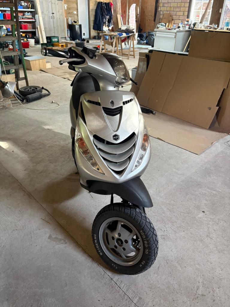 Zip 2takt 50cc (ook teruil), Tweetakt, Gebruikt, Maximaal 45 km/u, Zip