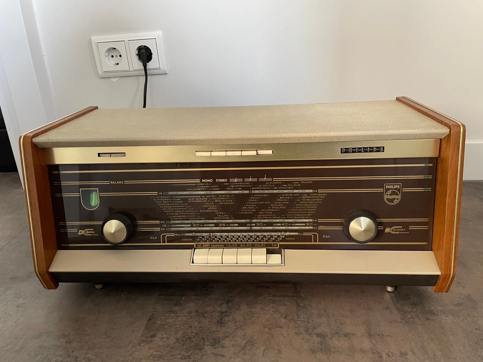 Vintage Philips Radio B5X62A - Stereo Buizenradio, Audio, Tv en Foto, Radio's, Ophalen, Gebruikt, Radio