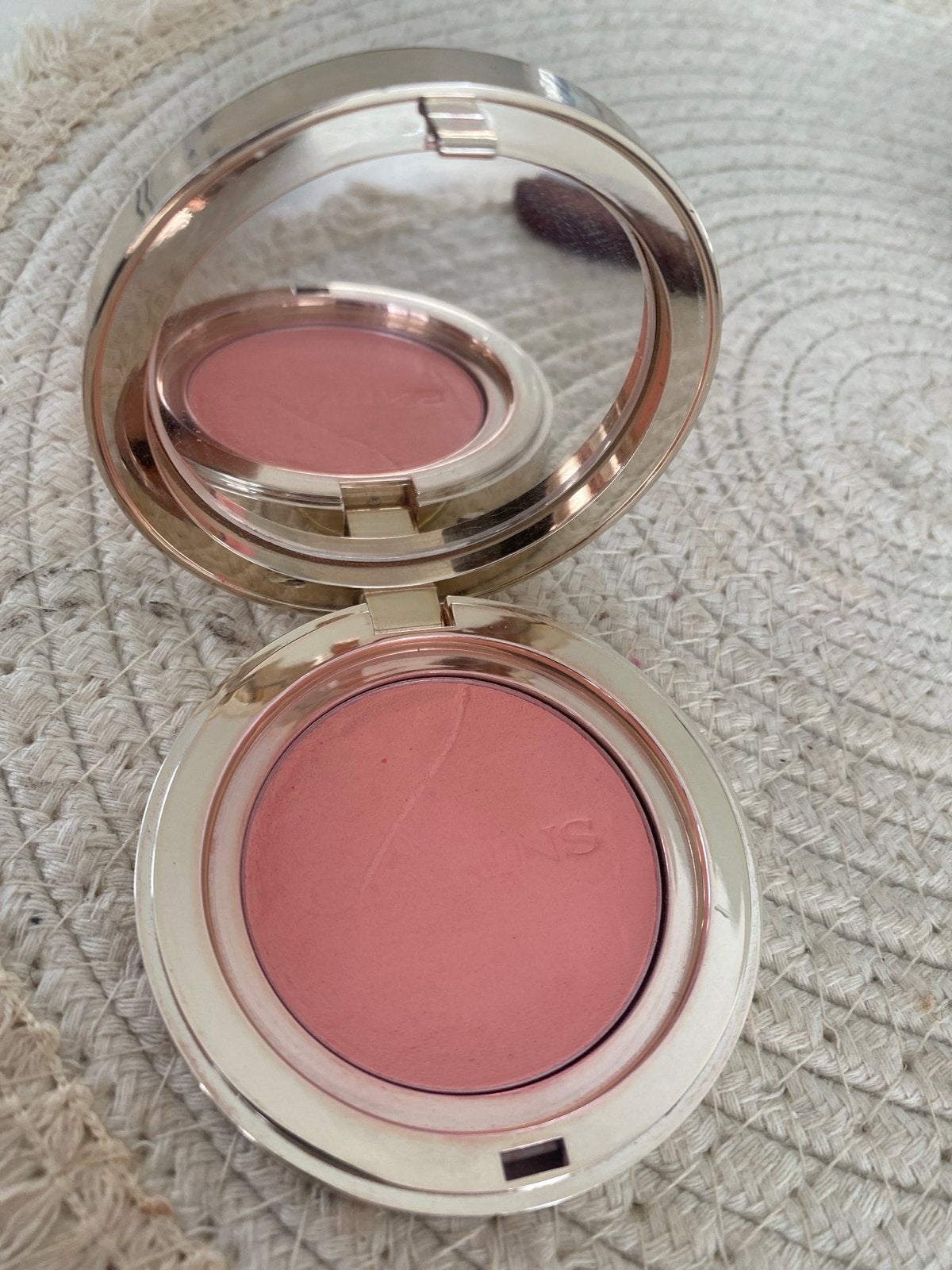 Clarins Joli Blush 01 Cheeky Baby, Wangen, Gebruikt, Ophalen of Verzenden, Make-up