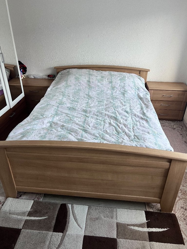 Houten bed 140x200, Ophalen, Gebruikt, Bruin, Tweepersoons