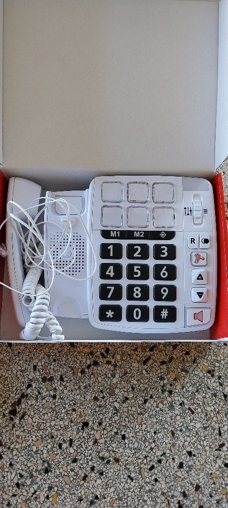 telefoon ouderen met simkaart, Ophalen, Gebruikt, 1 handset