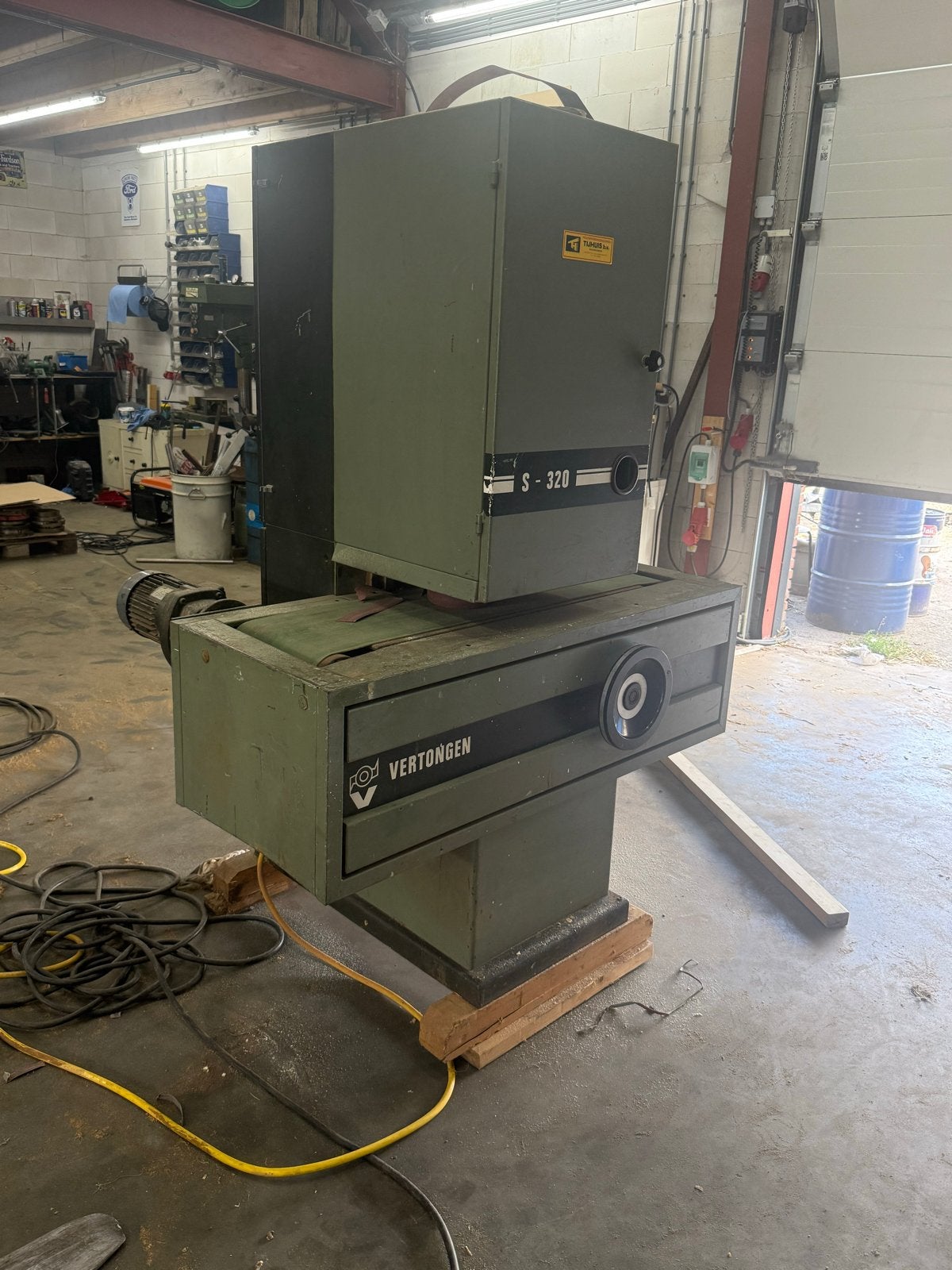 Vertongen S-320 Bandschuurmachine - 32cm breedte, 18cm hoogt, Ophalen