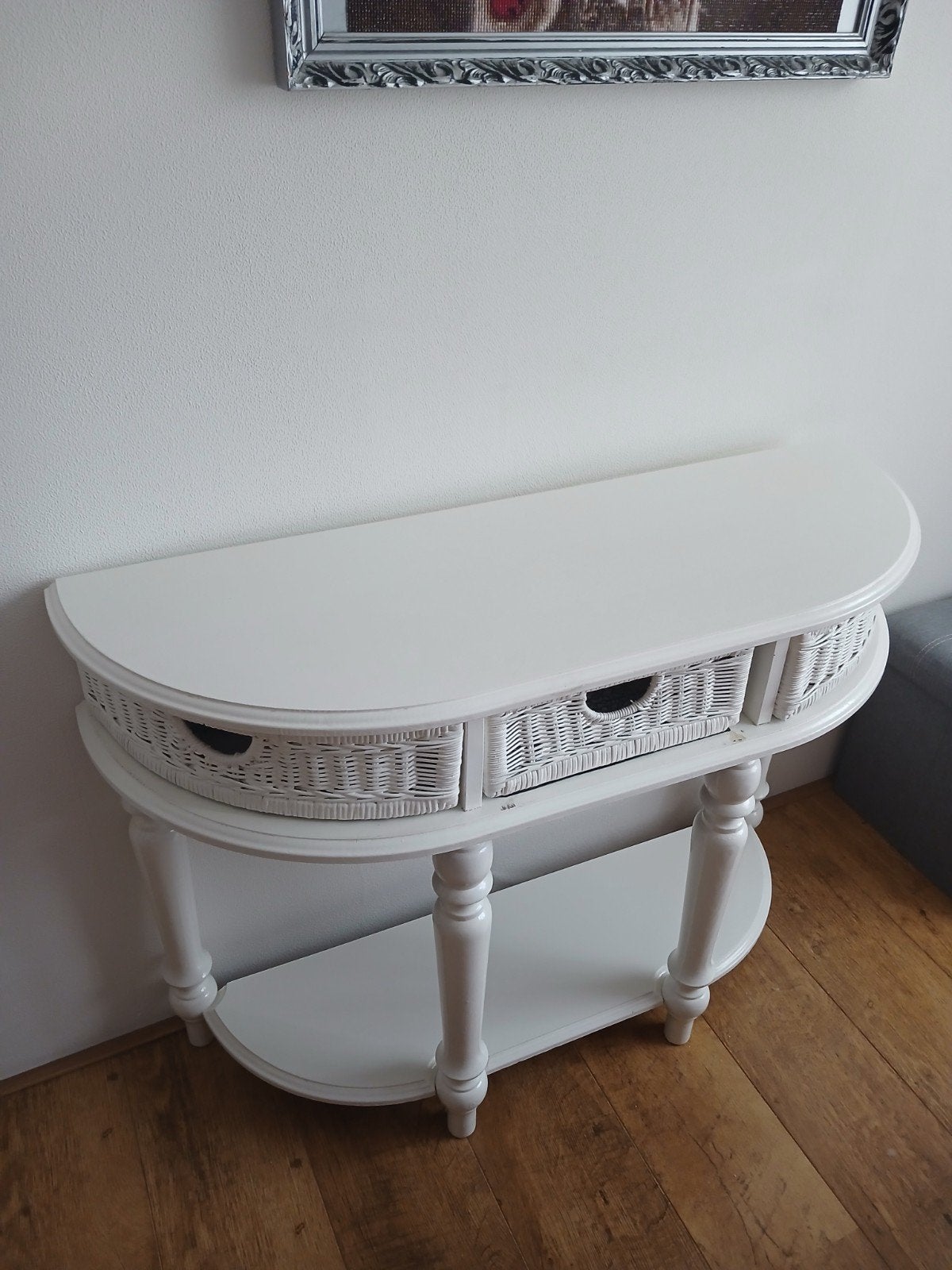 Massief houten sidetable met mandjes, Ophalen, Gebruikt, 50 tot 100 cm, Overige houtsoorten