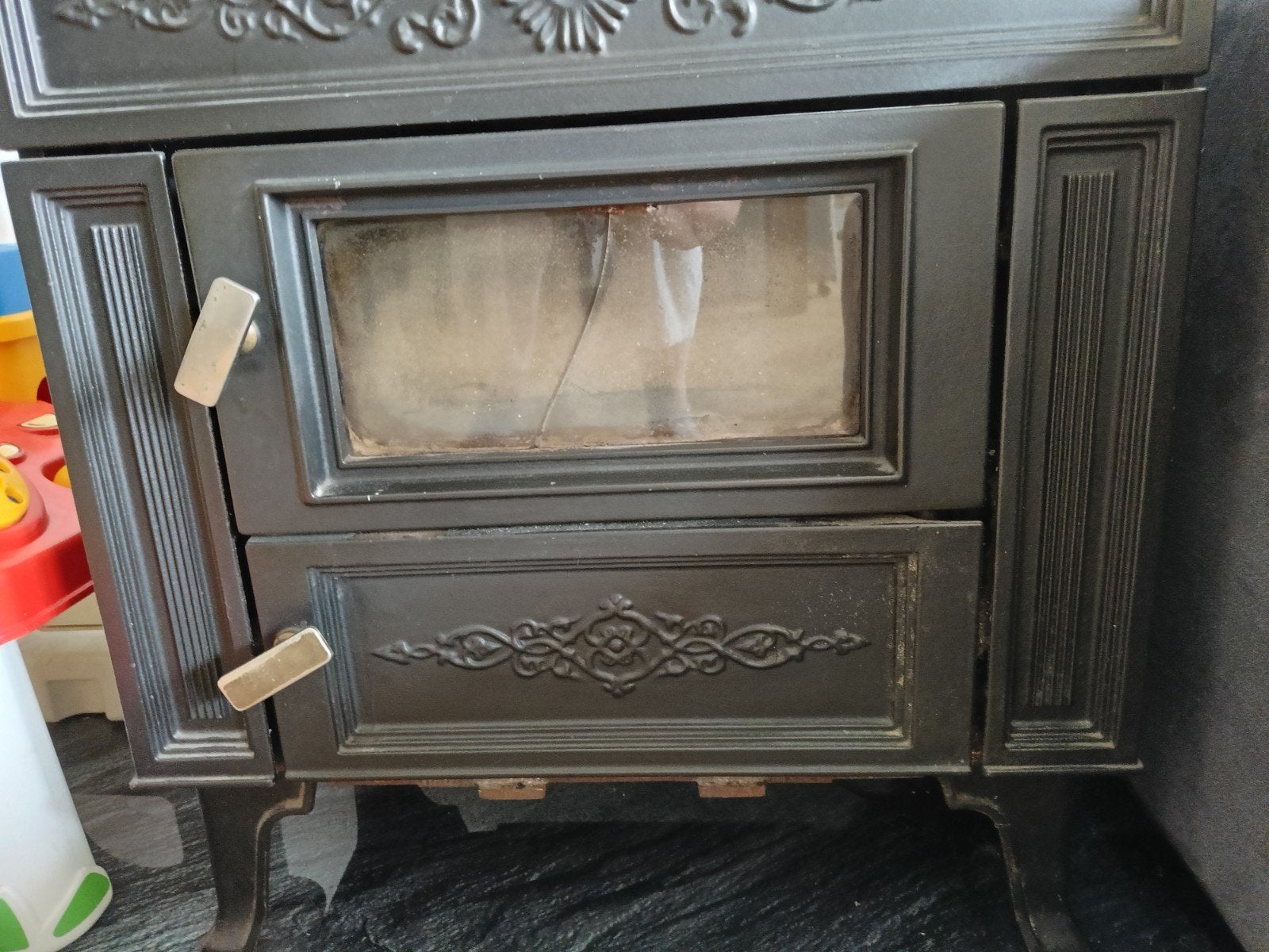Gebruikte Houtkachel - Klassiek Design, Huis en Inrichting, Gebruikt, Houtkachel, Ophalen of Verzenden, Vrijstaand
