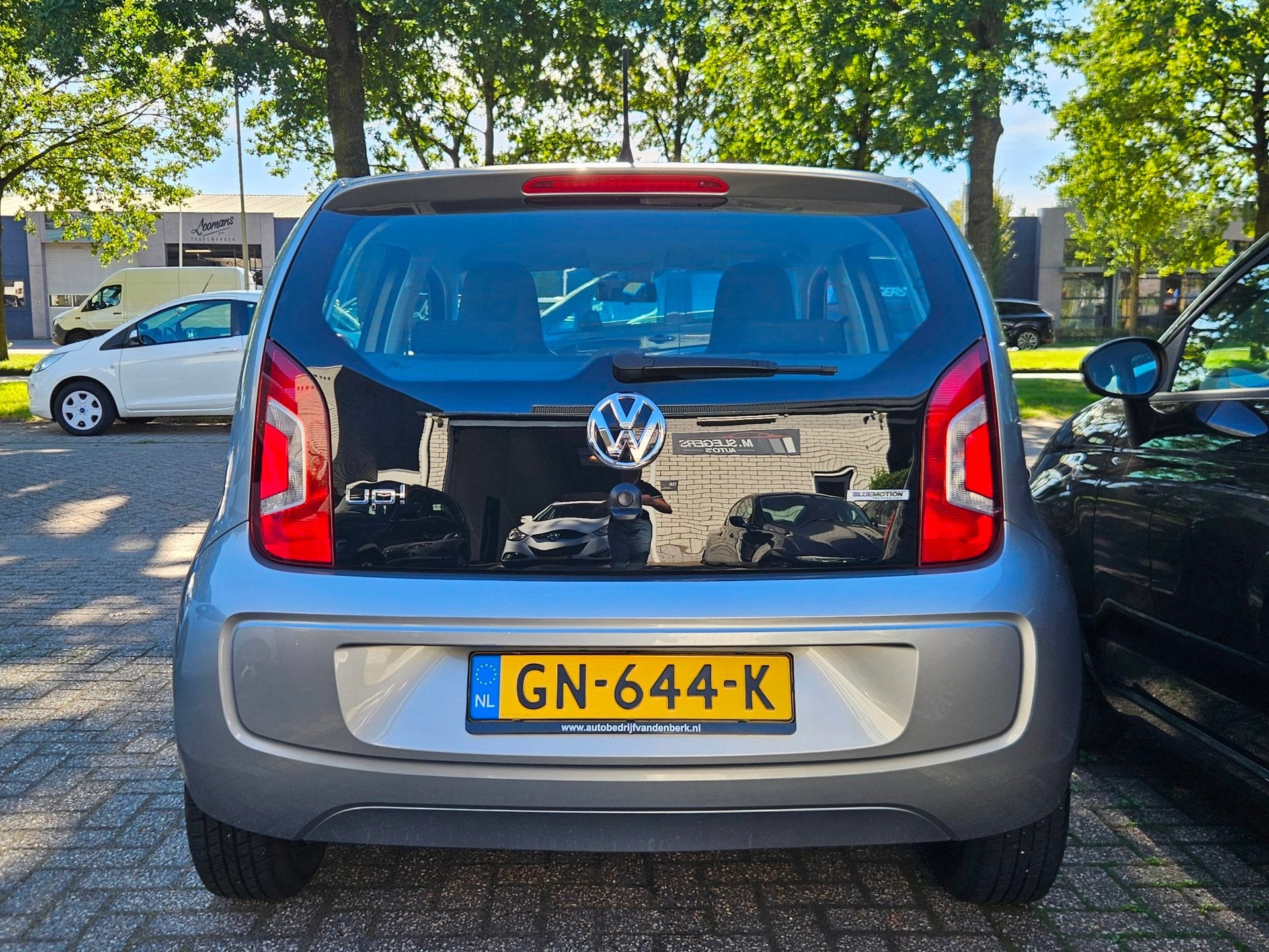 Foto 7 van Volkswagen Up! 1.0 move up! BlueMotion*Zeer mooi!*NAP