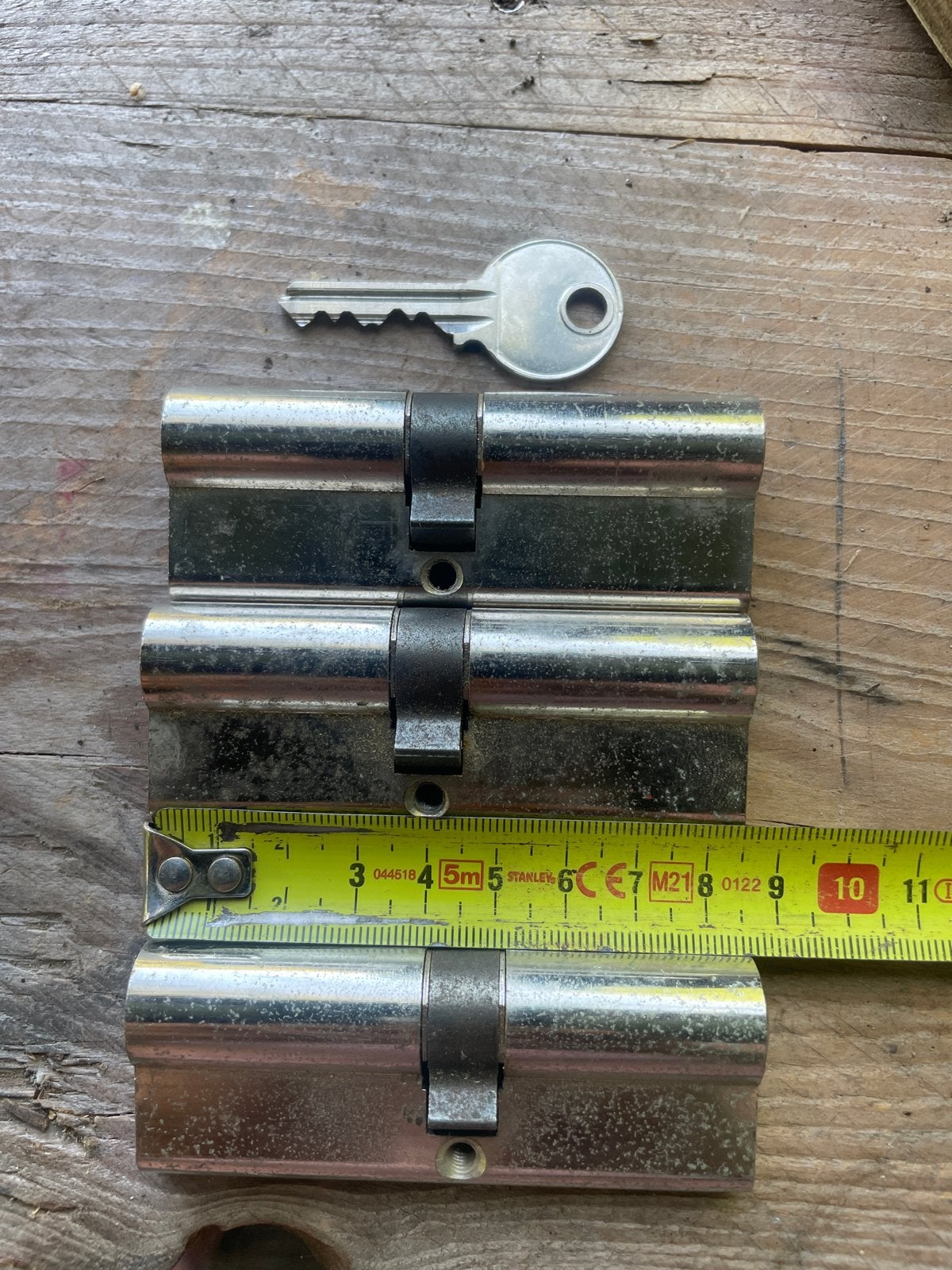 Cilindersloten met sleutel - 3 stuks, Ophalen of Verzenden, Gebruikt, Overige materialen, Slot
