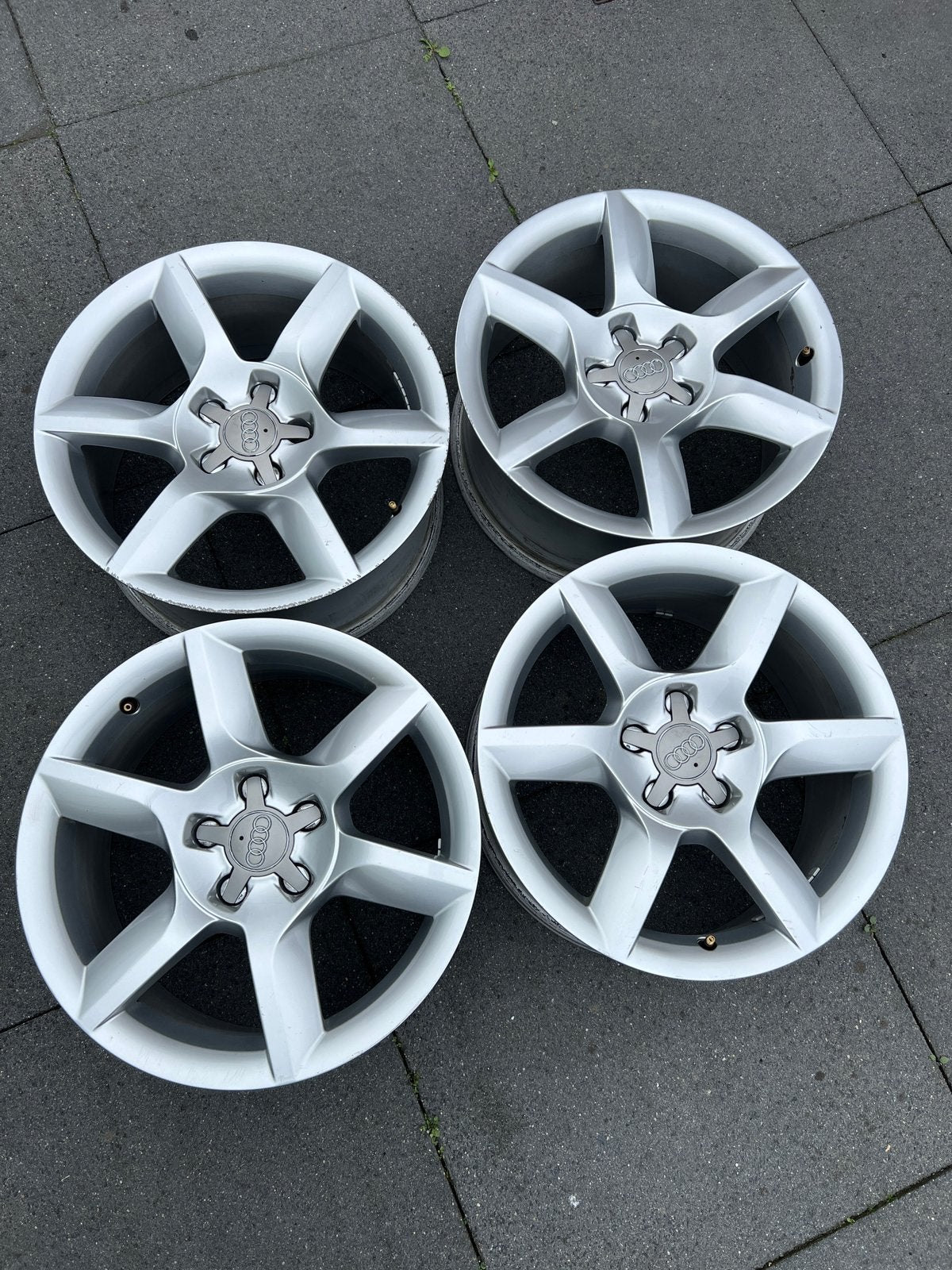 Audi 17 ınch velgen, Auto diversen, Wieldoppen, Ophalen of Verzenden