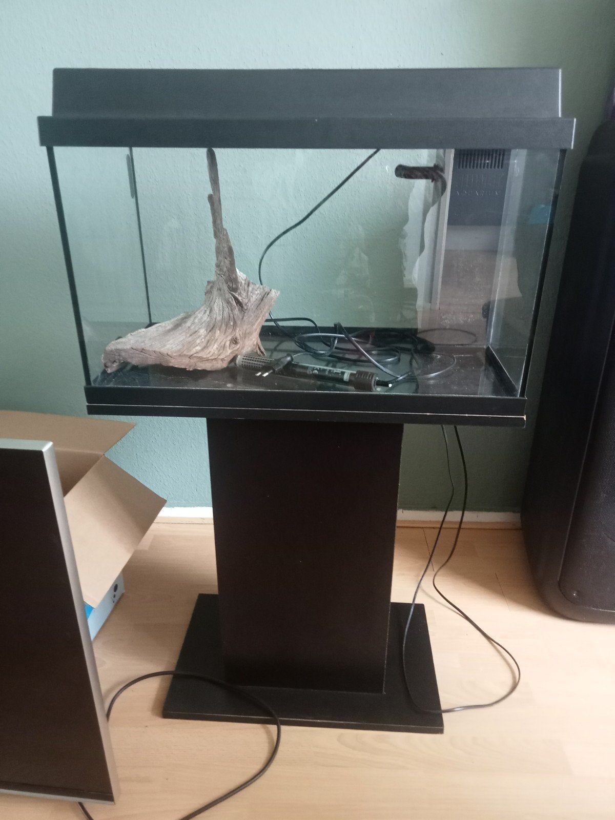 Juwel met kast, Dieren en Toebehoren, Vissen | Aquaria en Toebehoren, Ophalen, Zo goed als nieuw, Leeg aquarium