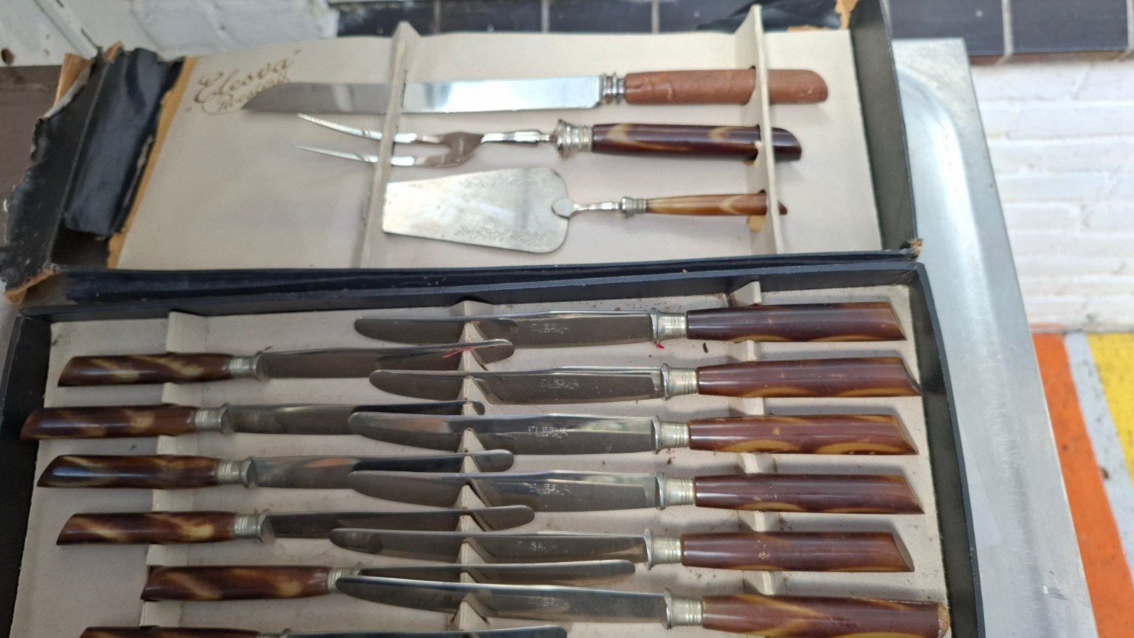Vintage bestekset met 15 stuks en hoornen handvatten, Antiek en Kunst, Ophalen of Verzenden