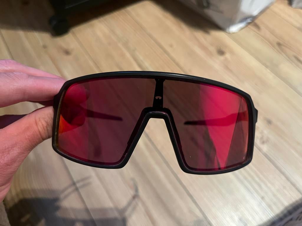 Oakley Sutro Prizm Zonnebril, Zonnebril, Zwart, Ophalen of Verzenden, Zo goed als nieuw