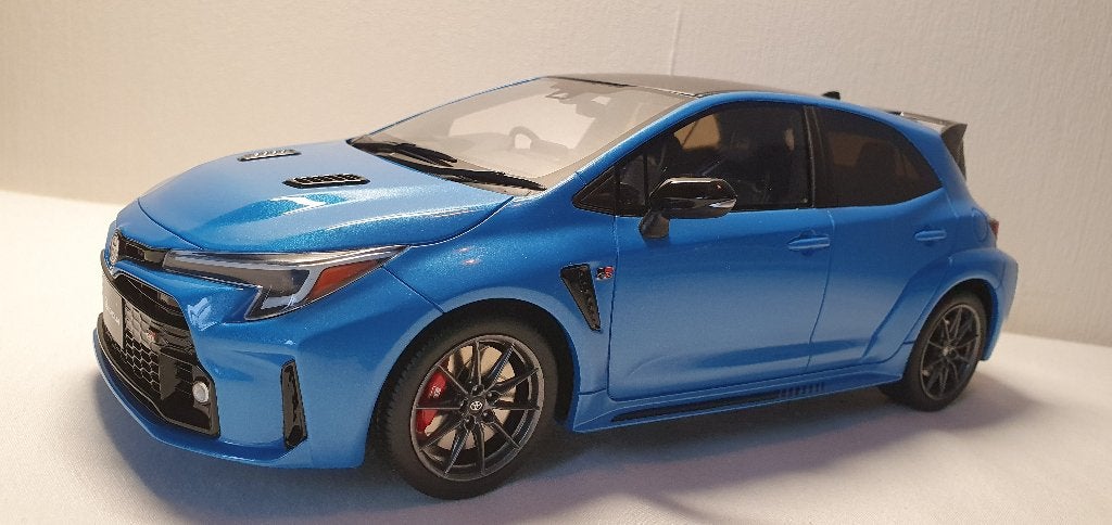 OttOmobile Toyota Corolla GR Circuit Edition Flame Blue 2022, Hobby en Vrije tijd, Modelauto's | 1:18, Ophalen of Verzenden, Nieuw