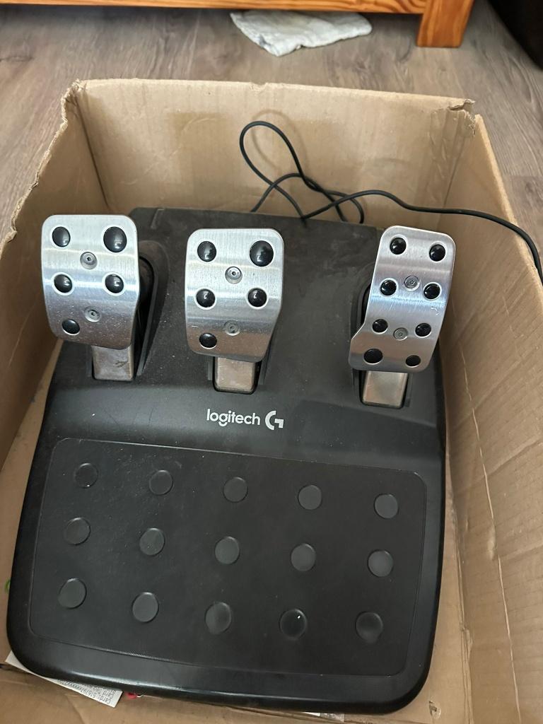 logitech g29 + pedalen + logitech G driving force shifter, Spelcomputers en Games, Spelcomputers | Sony PlayStation Consoles | Accessoires
