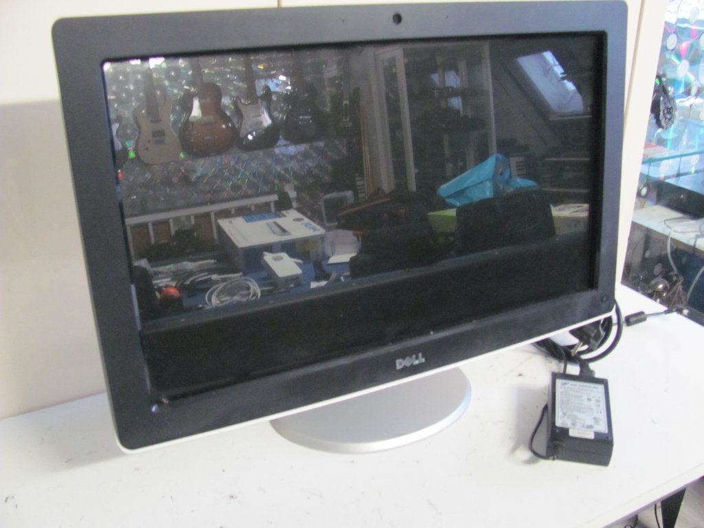 DELL SX2210 pc monitor met audio in /audio uit/hdmi/, Computers en Software, DisplayPort, Full HD, Ophalen of Verzenden, Zo goed als nieuw