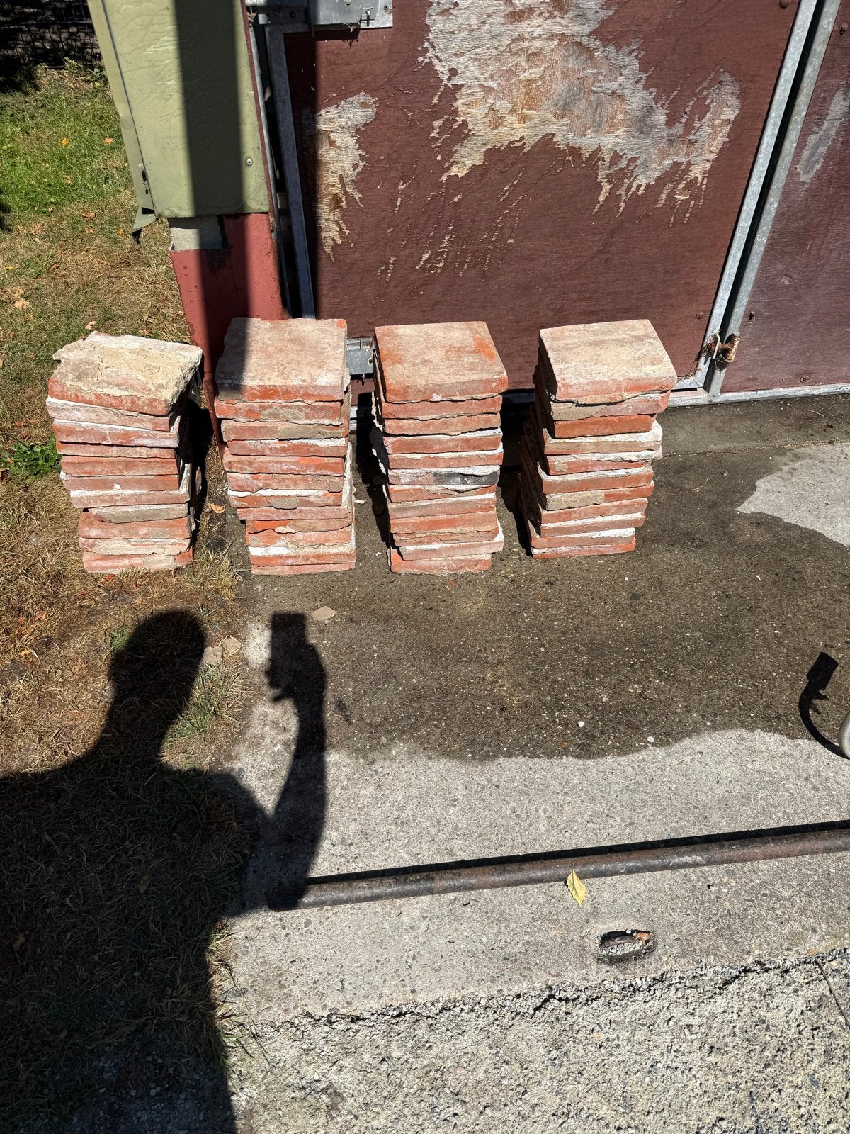 Antieke estrikken 21,5x21,5x3,5 cm - 46 stuks, Ophalen, Gebruikt, Keramiek, 20 tot 40 cm