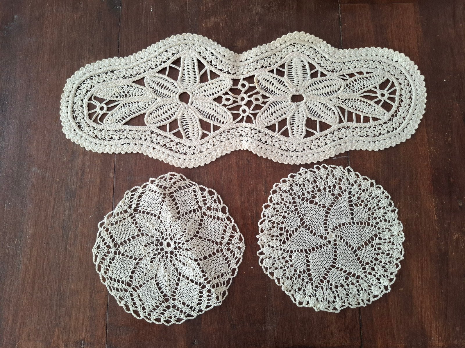 Vintage Gehaakte Onderzetters en Tafelkleedje Set, Antiek en Kunst, Ophalen of Verzenden