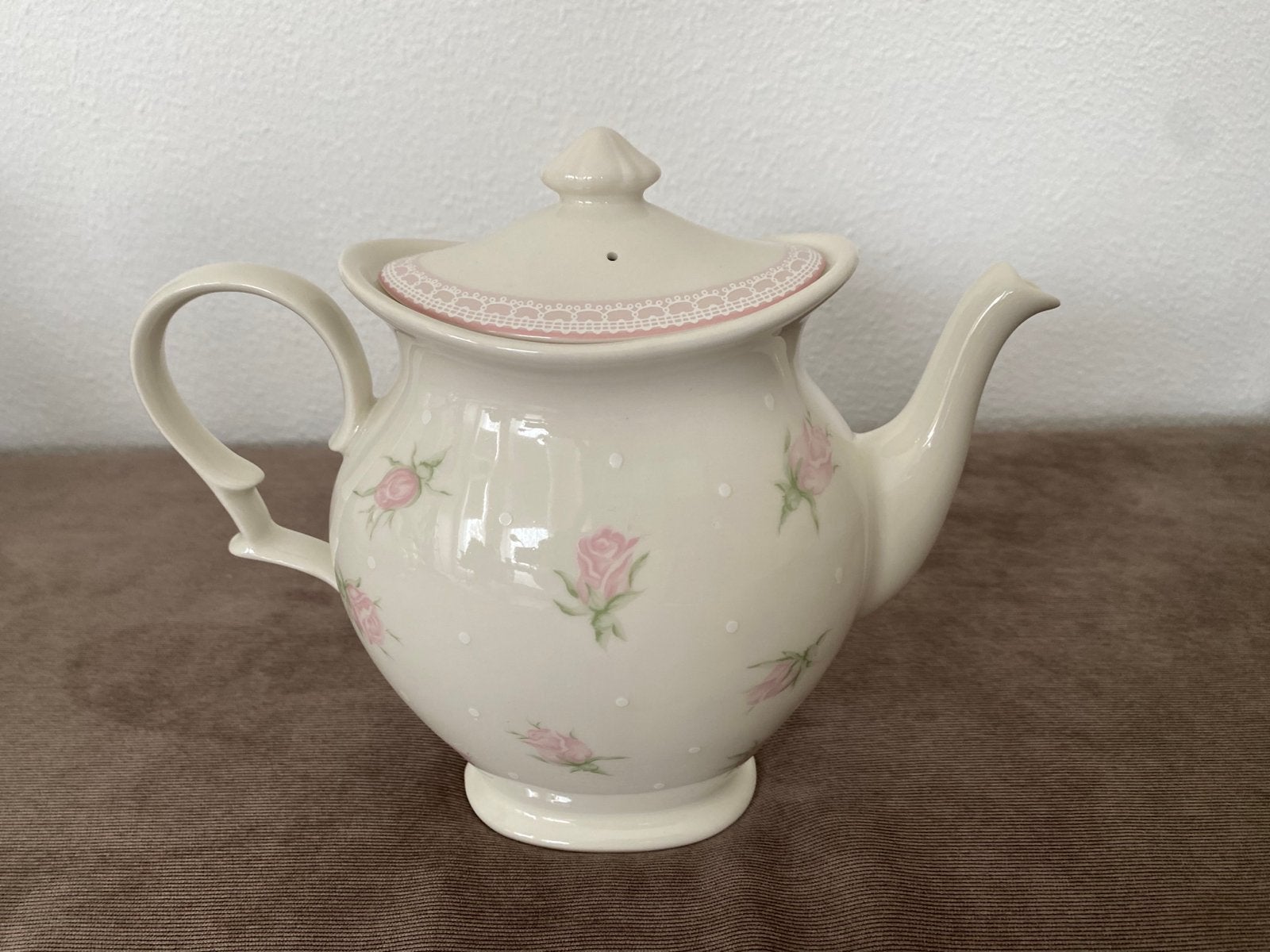 Cambridge Theepot Blokker - Romantisch Rozen Design, Huis en Inrichting, Keuken | Servies, Ophalen, Overige merken, Keramiek, Landelijk/Boerenbont