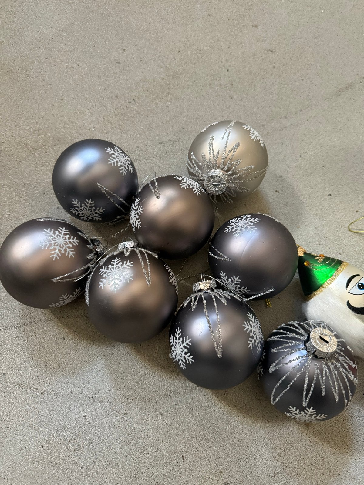 Kerstballen, Ophalen, Zo goed als nieuw