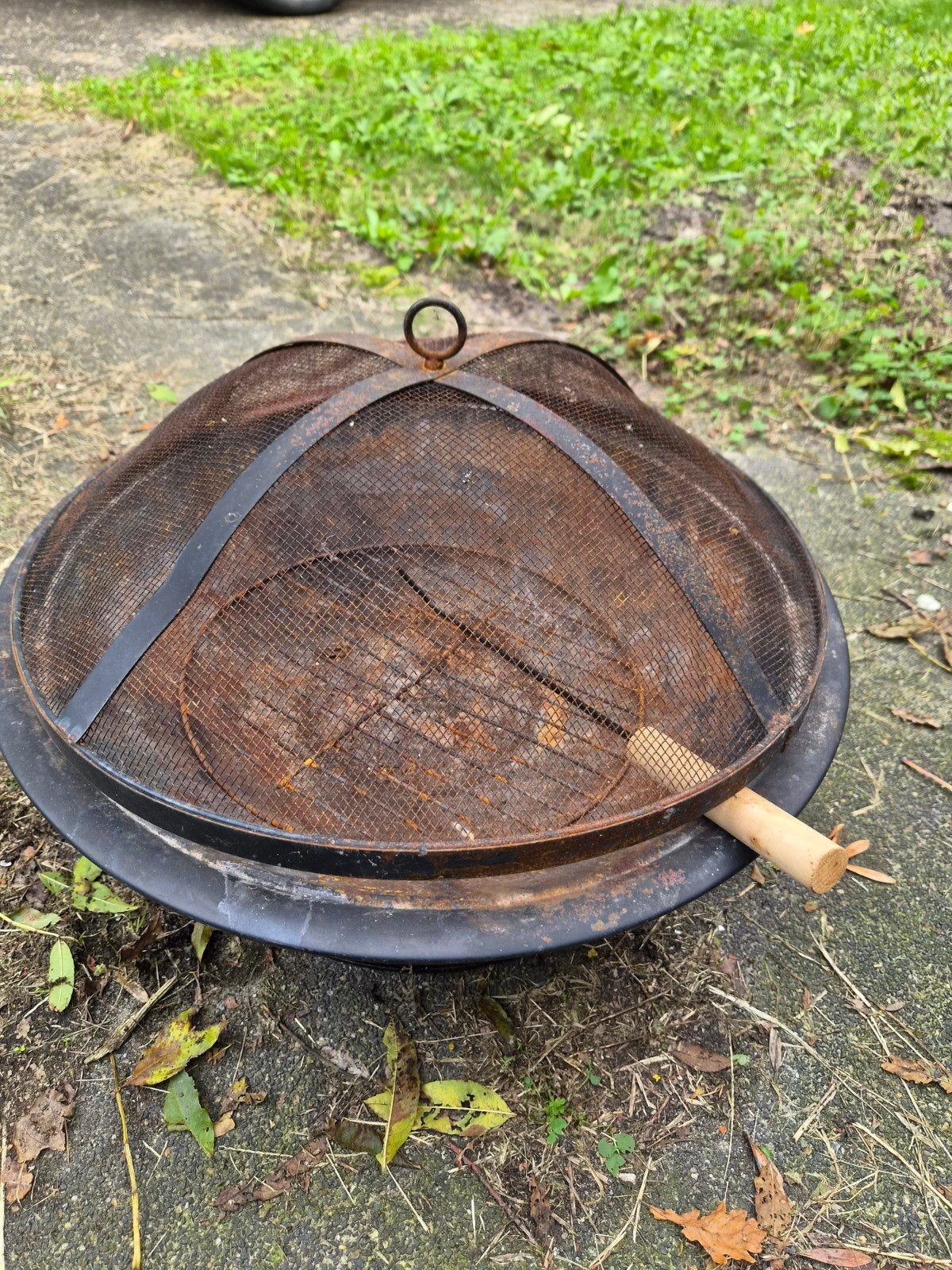 Gebruikte vuurkorf met vonkenscherm, Ophalen, Gebruikt, Vuurkorf