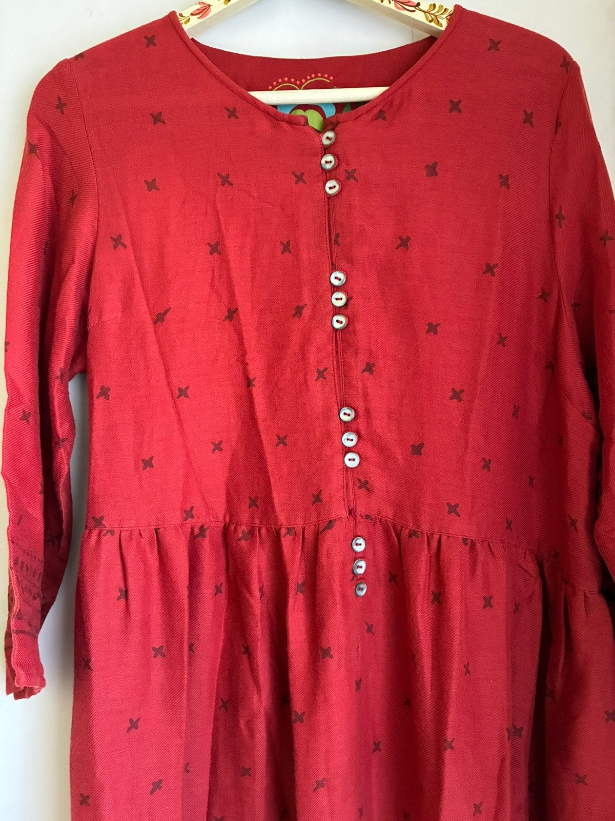 Jurk van Gudrun Sjödén. Nieuw!, Kleding | Dames, Jurken, Maat 38/40 (M), Nieuw, Ophalen of Verzenden, Rood