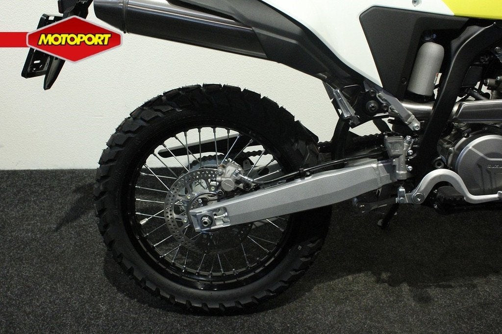 Suzuki DR-Z400 DR-Z400S, Motoren, Bedrijf, Toermotor