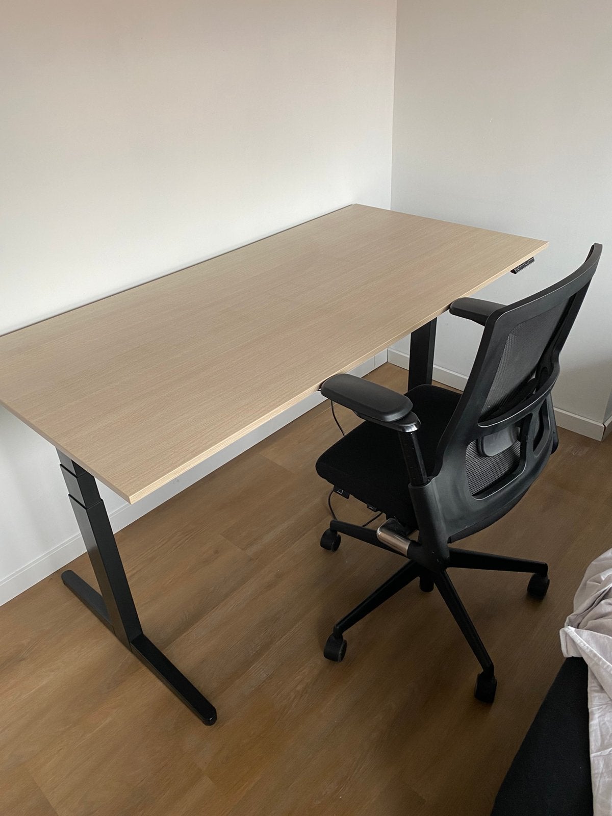 Ahrend zit-sta bureau + bureaustoel, Ophalen, Zit-sta bureau, 160 cm, Gebruikt