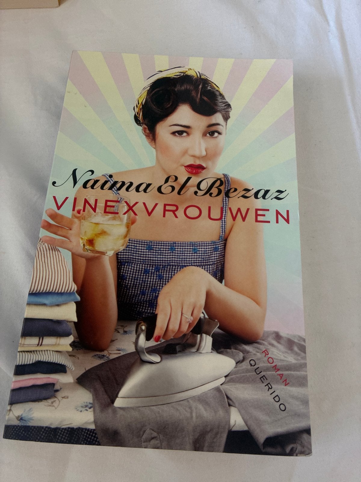Vinexvrouwen - Naïma El Bezaz (Roman), Ophalen of Verzenden, Zo goed als nieuw