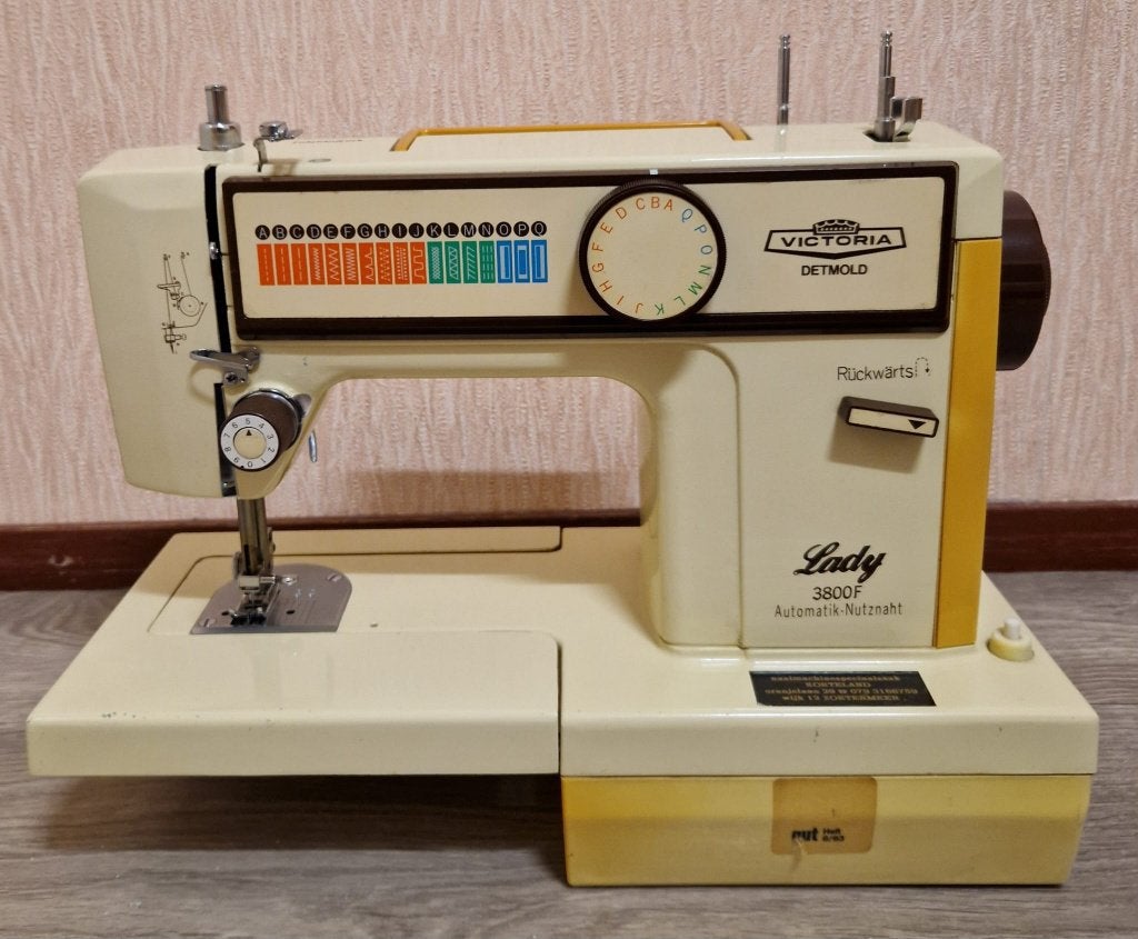 Victoria Detmold naaimachine - Lady 3800F, Ophalen, Gebruikt, Naaimachine, Overige merken