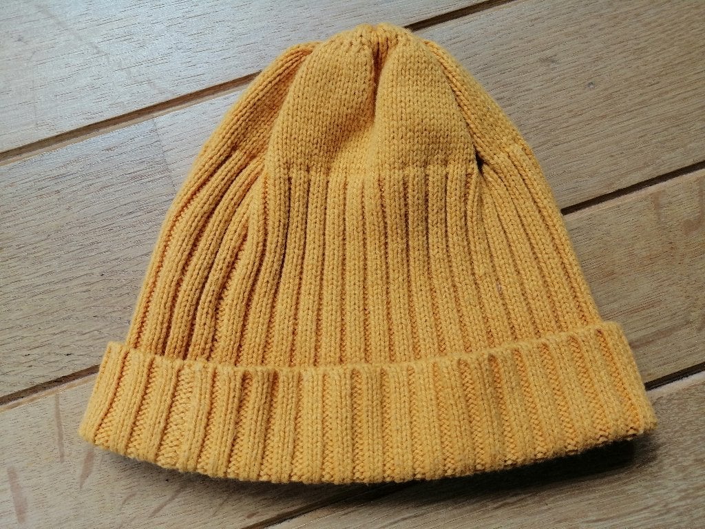 H&M muts okergeel maat 62/68 - zgan -, Kinderen en Baby's, Babykleding | Mutsen, Sjaals en Wanten, Maat 62, Jongetje of Meisje