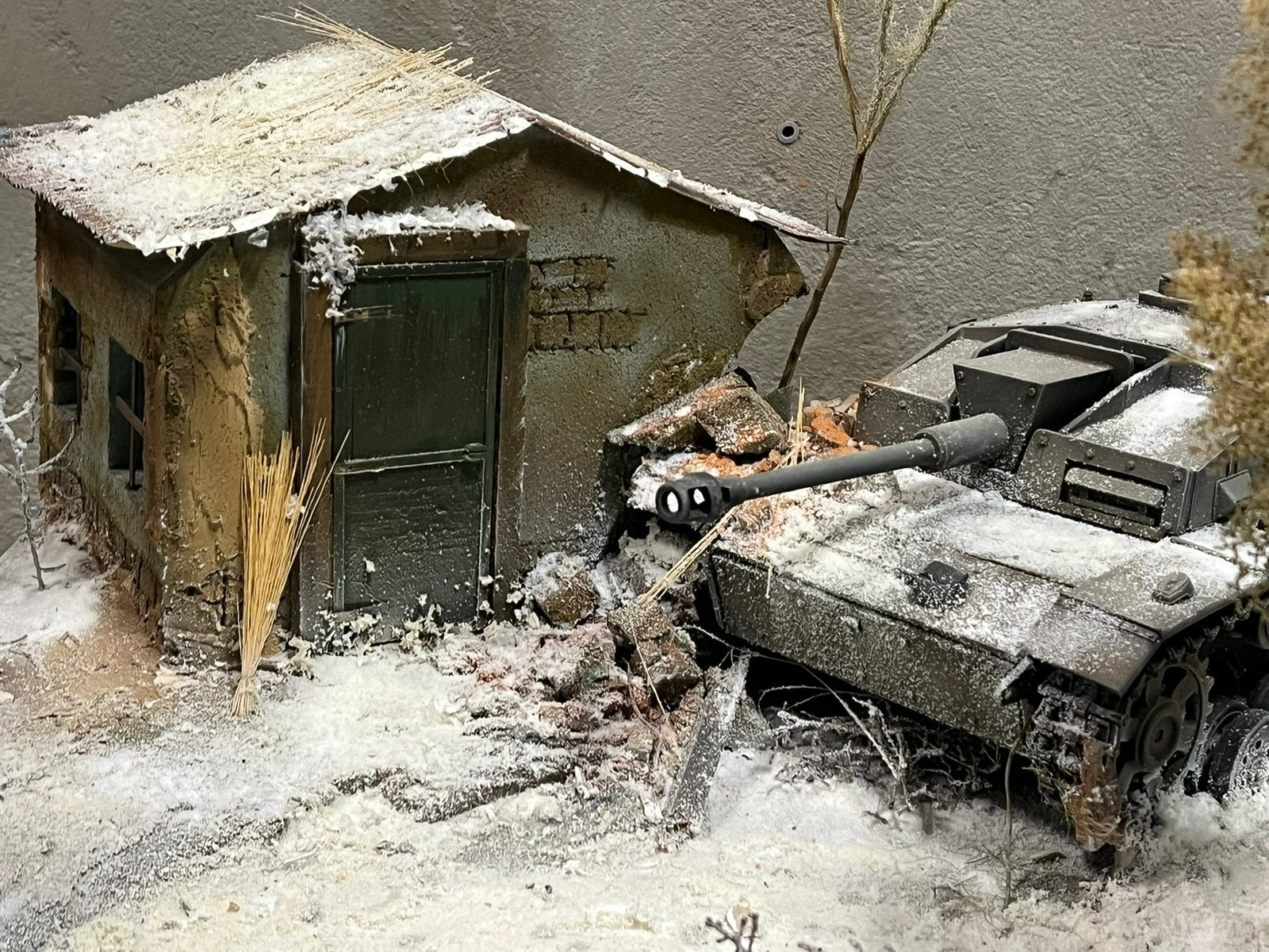 Grote 1/16 diorama Wo2 winter tank, uniek!, Ophalen, Zo goed als nieuw, 1:35 tot 1:50, Nvt