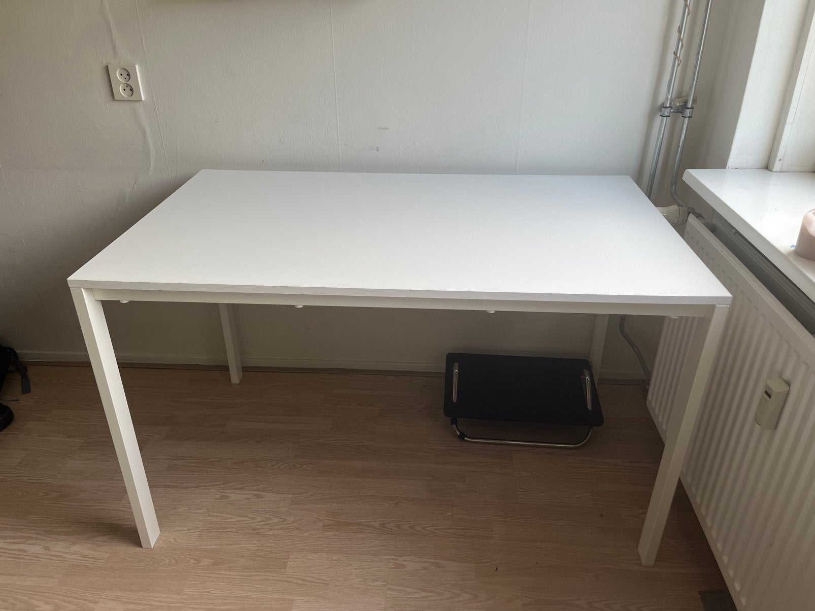 Office Table, Ophalen, 100 tot 150 cm, Zo goed als nieuw, 25 tot 50 cm