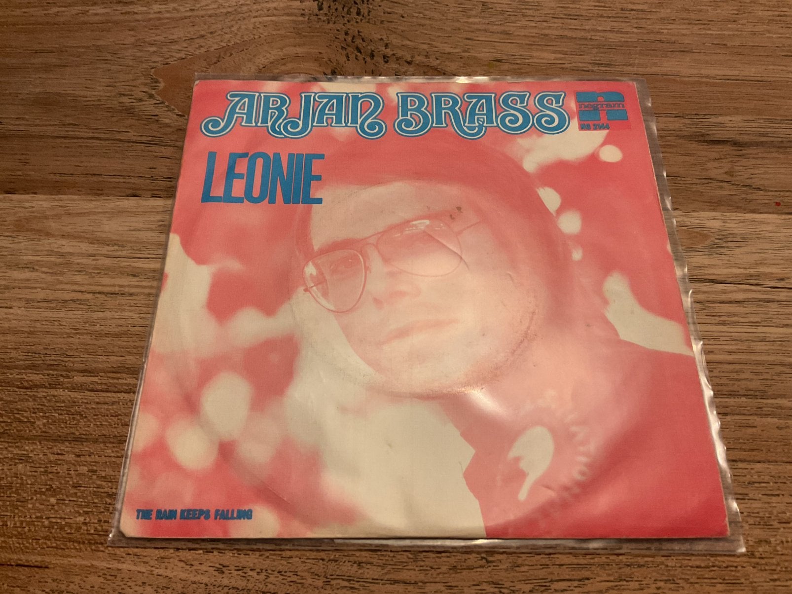Arjen Brass, Leonie, Ophalen of Verzenden, 7 inch, Pop